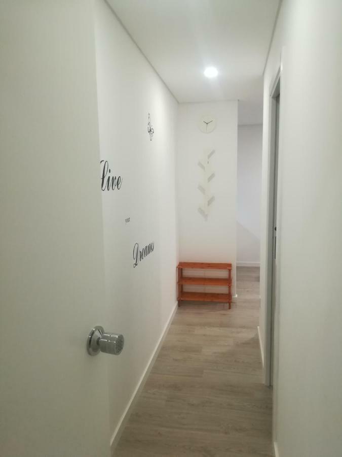 Iris Apartment ปอมบาล ภายนอก รูปภาพ